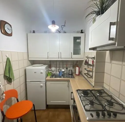 Tra Le Mura Di